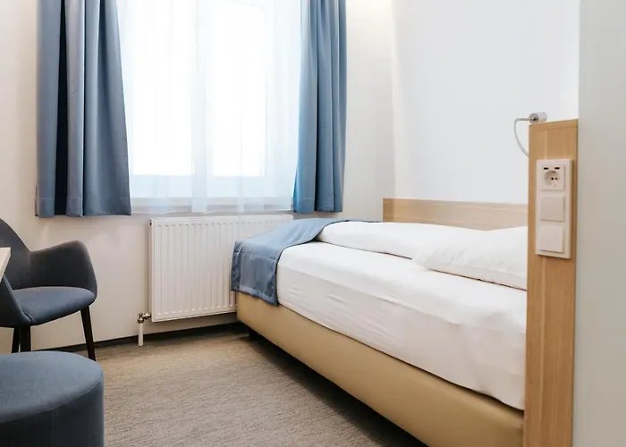 מלון Sankt Magdalena 3*