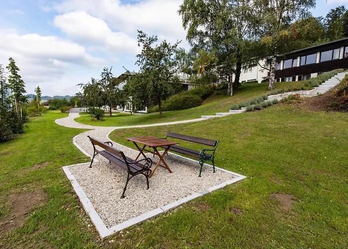 Sankt Magdalena מלון