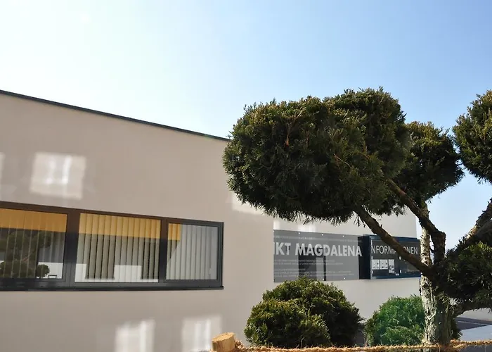 Sankt Magdalena מלון