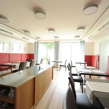 Sankt Magdalena Hotel 3*